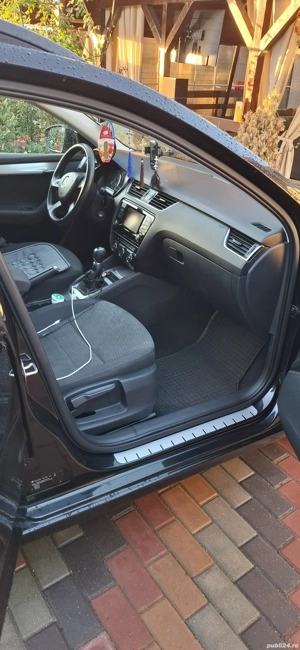 masina de vanzare - imagine 10