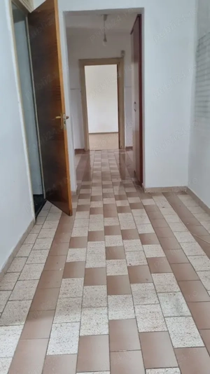 Calea Vitan stradal , 5 minute metrou Mihai Bravu  - imagine 15 Calea Vitan stradal , 5 minute metrou Mihai Bravu  - imagine 15