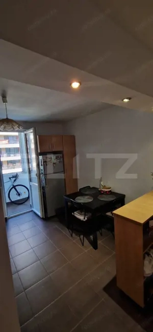 Apartament de 3 camere, 57 mp, zona Stefan cel Mare - imagine 5 Apartament de 3 camere, 57 mp, zona Stefan cel Mare - imagine 5