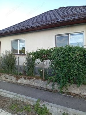 Vând casă în Cristur, Sălaj  - imagine 6