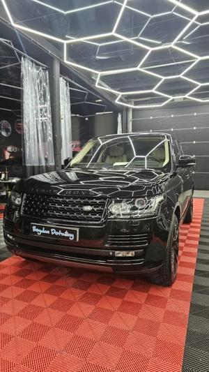 Range Rover Vogue 3.0  - imagine 9