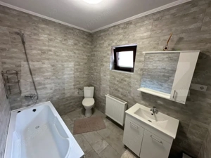 Casa in zona rezidentiala - imagine 11