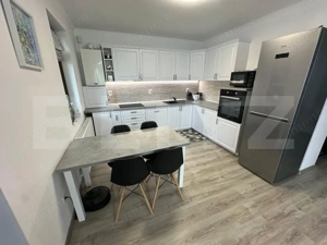 Casa in zona rezidentiala - imagine 5