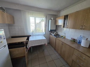 Vand apartament 3 camere Gojdu
