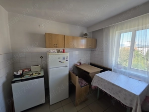 Vand apartament 3 camere Gojdu - imagine 3