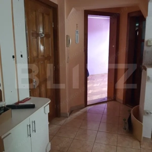 Apartament de vanzare, cu 3 camere, 70 mp, zona M16 - imagine 5