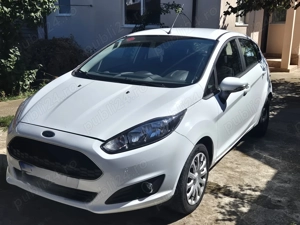 Ford Fiesta 2017 Alb Diesel 154.800 km - imagine 2