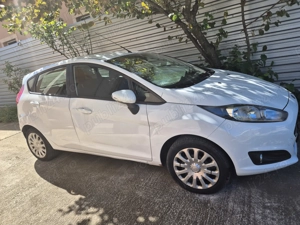 Ford Fiesta 2017 Alb Diesel 154.800 km - imagine 8