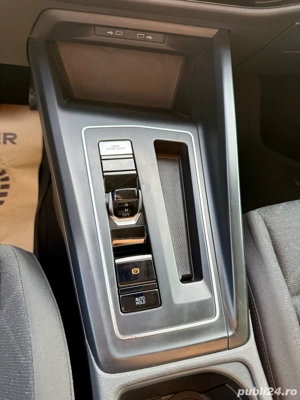 Volkswagen Golf 2.0 Tdi Dsg 2021 - imagine 17