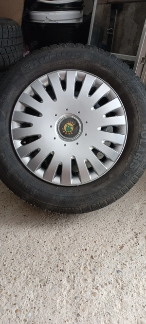 De vânzare set 4 jante otel orginale Vw R15 echipate cu anvelope de iarna.  - imagine 8