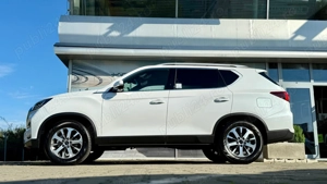 KGM Rexton G4 Y470 MY25 Premium 2.2E-XDI 202HP 4WD A8 - Ext. Alb perlat  Int. Negru, 7 locuri - imagine 14