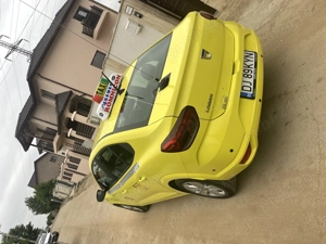 Logan 2021 echipat taxi cu loc  - imagine 3