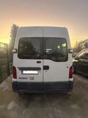 Vand microbuz marca Renault - imagine 5