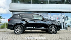 KGM Rexton My25 Black Edition 2.2E-XDI 202HP 4WD A8 - Ext.Negru Int. Bej, 7 locuri - imagine 5