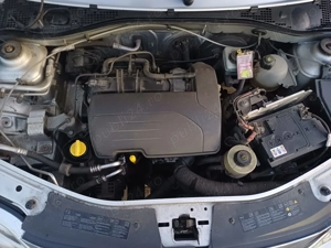 Vând Logan 1.2 benzină 2012 - imagine 6