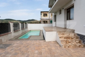 Casa de vanzare 4 camere, 160 mp, zona Micesti - imagine 2