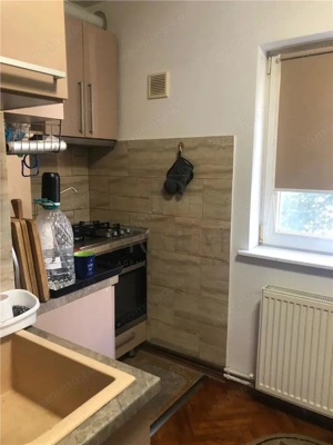 SOARELUI - ETAJ 1 - DECOMANDAT - 3 CAMERE - 2 BAI - 3 BALCOANE - CENTRALA PROPRIE - CLIMA - imagine 3