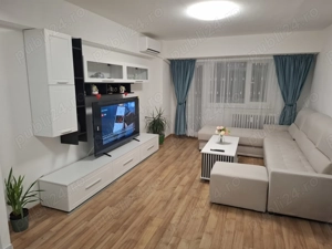 Inchiriez apartament 3 camere langa Piata Victoriei, termen lung, minim 6 luni