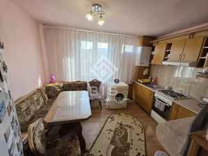 Apartament 3 camere decomandate Etaj 3 - imagine 3