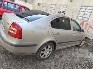 Vând Skoda Octavia2 - imagine 2