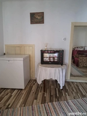 Casă cu teren generos de vânzare   comuna Roșiori, județul Brăila - imagine 9