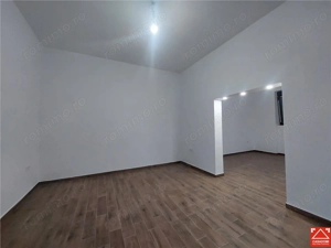 Apartament cu curte privata, zona Bou Rosu, pentru locuit sau afacere - imagine 3