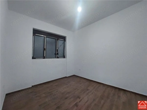 Apartament cu curte privata, zona Bou Rosu, pentru locuit sau afacere - imagine 4