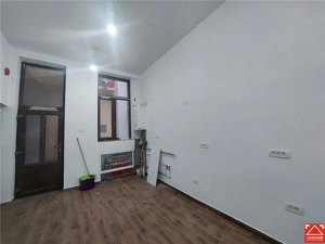 Apartament cu curte privata, zona Bou Rosu, pentru locuit sau afacere - imagine 7