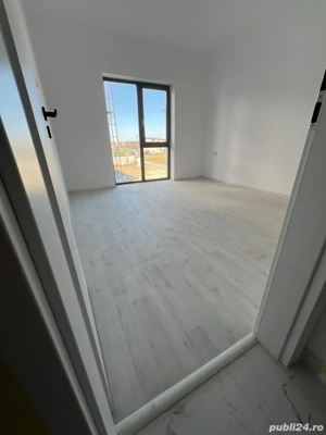 Apartament cu 2 camere etajul 1 decomandat