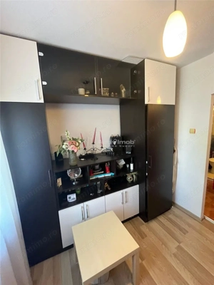 Apartament 2 cam Et 2 renovat M19 L-uri - imagine 3