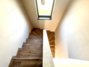 Duplex la asfalt - 4 camere - teren 532mp  Utvin - imagine 9