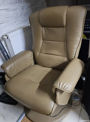 Fotoliu cu vibro-masaj