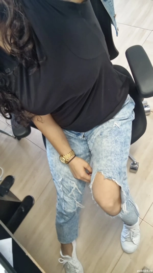 Cuplu din București  - imagine 2