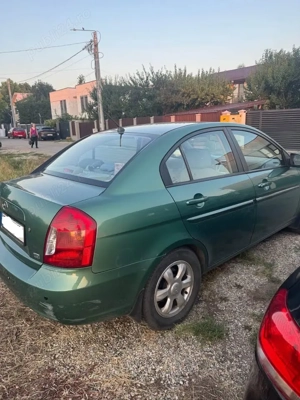 Vand HYUNDAI ACCENT an fabricație 2007 - imagine 7