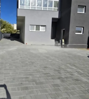 Apartament 2 Camere, Decomandat, Zona Găvana, Etaj 1 - imagine 2