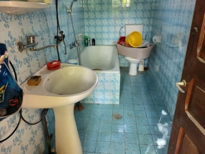 Casă cu teren intravilan de vânzare   Valea Mare, comuna Runcu, județul Gorj - imagine 10