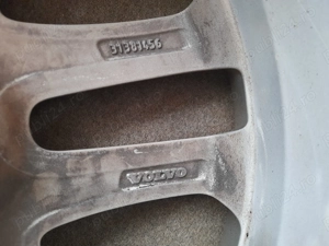 Set jenti Volvo si anvelope vara 