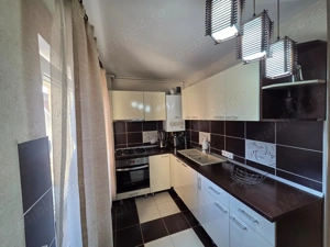 Apartament decomandat - imagine 4