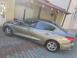 Ford Focus 2019 64000km sedan benzina 1.0 125cp primul proprietar