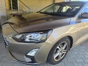 Ford Focus 2019 64000km sedan benzina 1.0 125cp primul proprietar - imagine 6