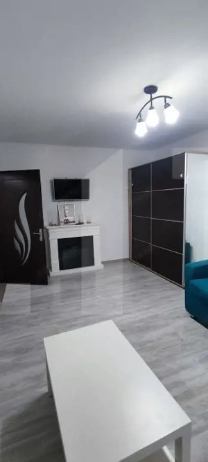 Apartament cu 2 camere, Metrou Aparatorii Patriei