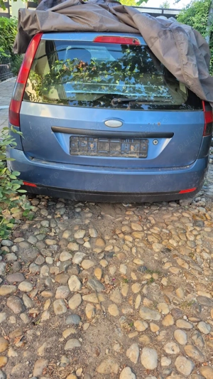 Vând Ford Fiesta, motor 1.4 benzină, an 2003, în stare de funcționare. - imagine 3