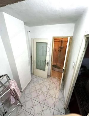 BUCOVINA - PARTER INALT - 3 CAMERE - 2 BAI - 1 BALCON - DEBARA - CENTRALA PROPRIE - imagine 6