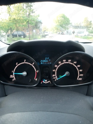 Ford Fiesta diesel euro 5  an 2015 - imagine 6