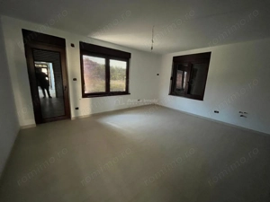 Caransebes, Casa 7 Camere + Teren 600 Mp., Zona Pipirig - imagine 5