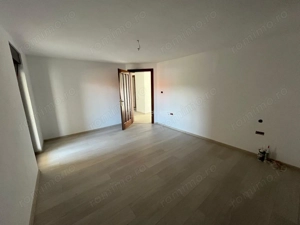 Caransebes, Casa 7 Camere + Teren 600 Mp., Zona Pipirig - imagine 7