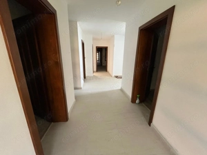 Caransebes, Casa 7 Camere + Teren 600 Mp., Zona Pipirig - imagine 17