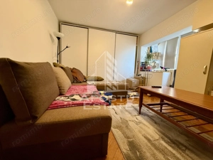 Apartament cu 3 camere, etajul 1, centrala proprie, zona Soarelui - imagine 2