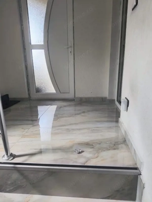 Casă renovată în Preluci la 12 Km de Comănesti , fântână și centrala proprie - imagine 14