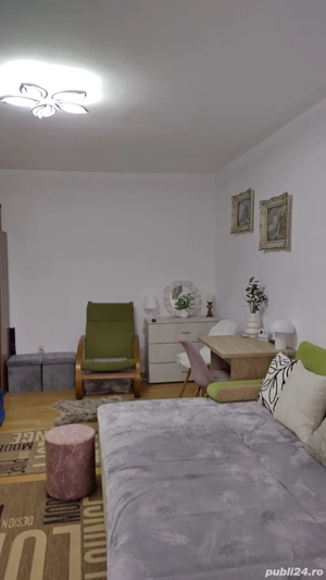 Apartament 2 camere, decomandat, parter cu balcon, central